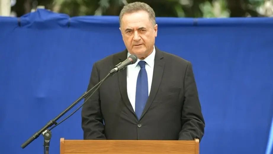 Министр обороны предупреждает Иран: "Такой удар отбросит Иран на десятки лет назад"